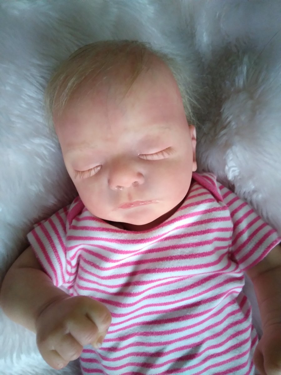 Kia by Gudrun Legler  thumbnail 5