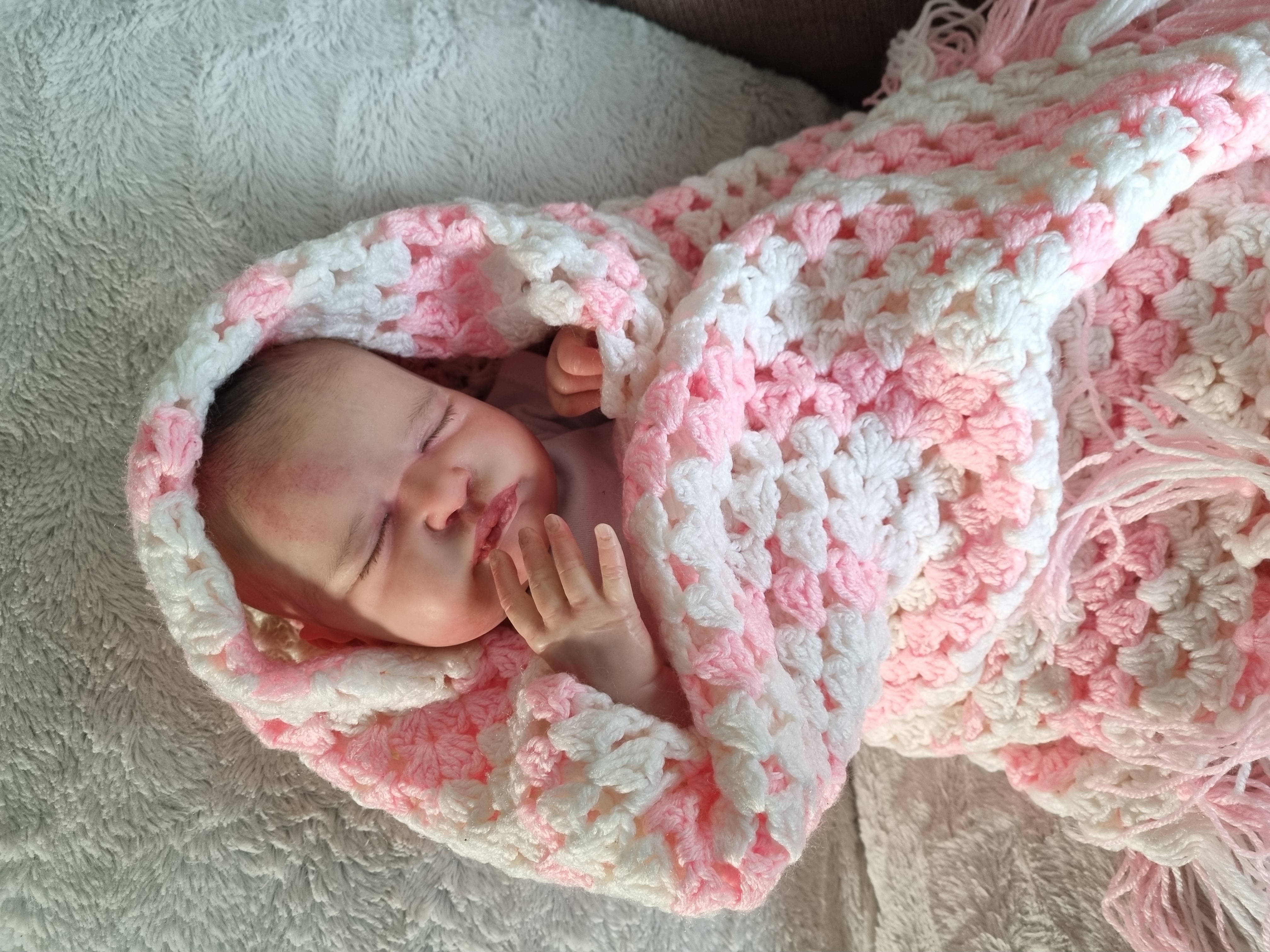 Handcrafted reborn doll - Serenity by Laura Lee Eagles 